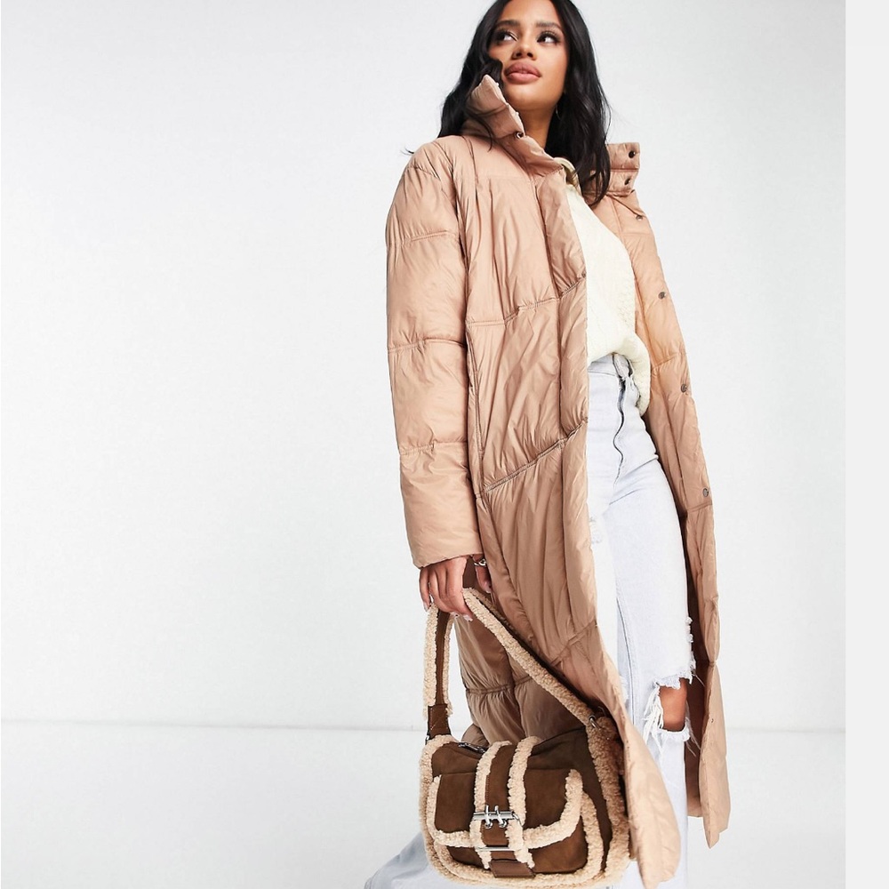 NWT QED London Maxi Puffer Coat Taupe Color